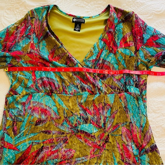 Maggie Barnes Size 0X bright colors of red green blue - Picture 4 of 5